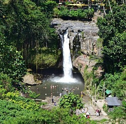 Tegenungan Waterfall