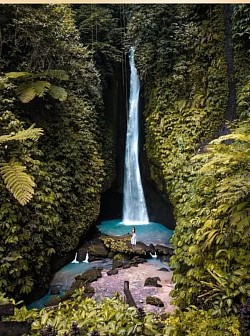 Leke Leke Waterfall